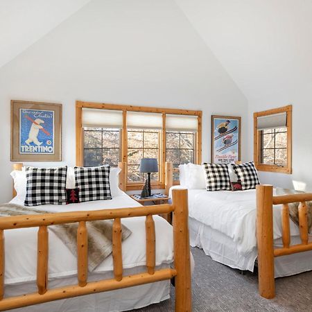 The Lodge, 'North Woods' Style, Boutique Galena Getaway! 外观 照片
