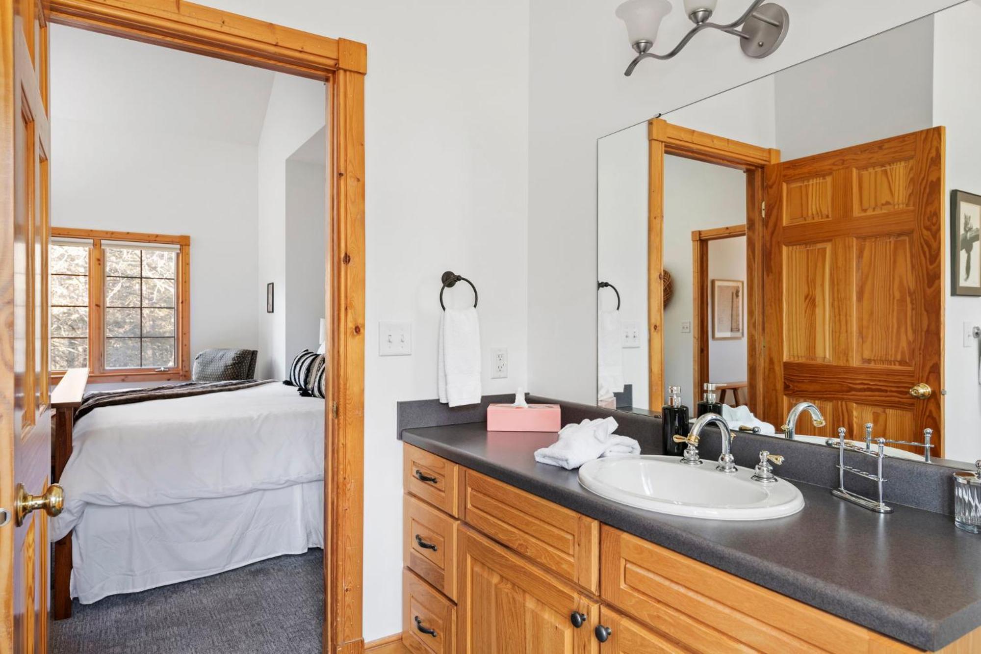 The Lodge, 'North Woods' Style, Boutique Galena Getaway! 外观 照片